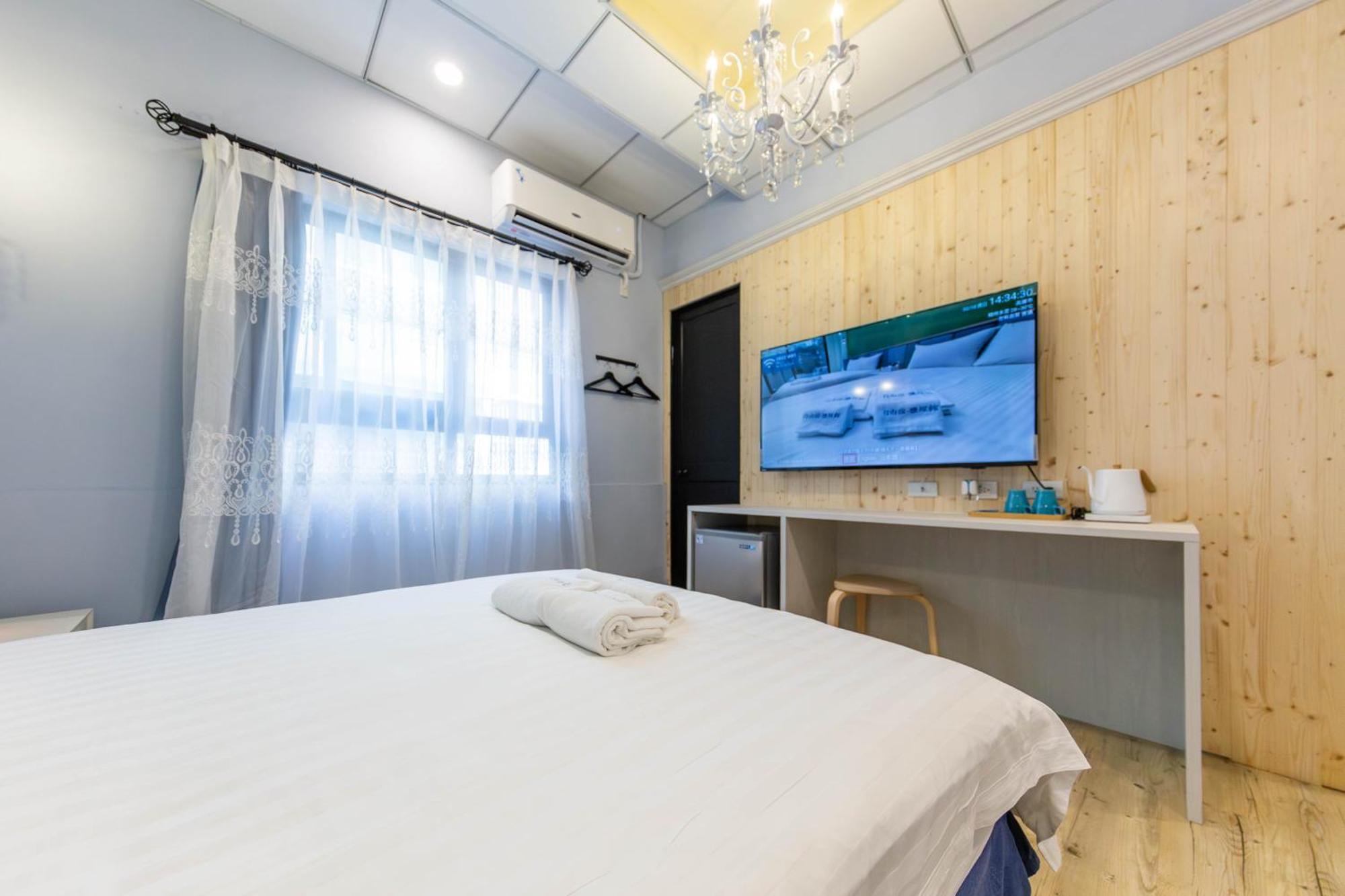 Ez Stay Yancheng Kaohsiung Esterno foto